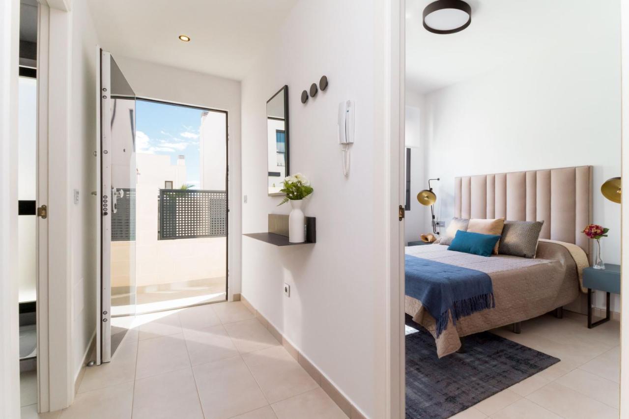 High Tech Villa Navia Spanien Orihuela Exterior photo