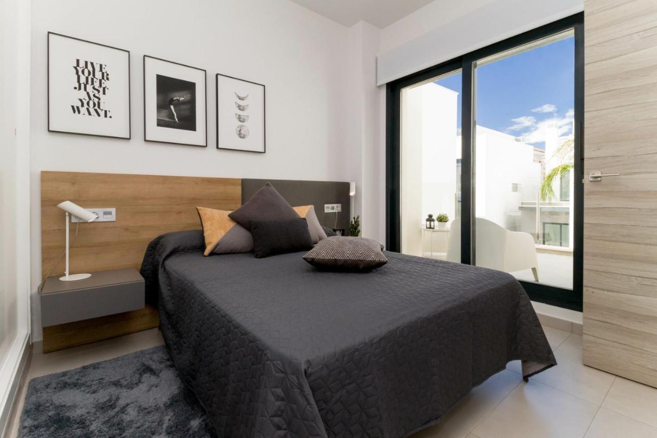 High Tech Villa Navia Spanien Orihuela Exterior photo