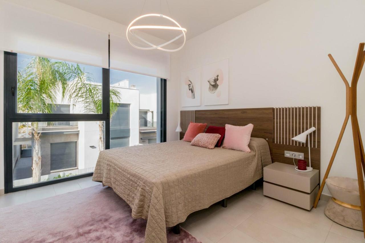 High Tech Villa Navia Spanien Orihuela Exterior photo